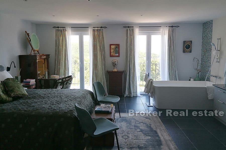 Niedaleko Opatii - willa z basenem z otwartym widokiem na morze