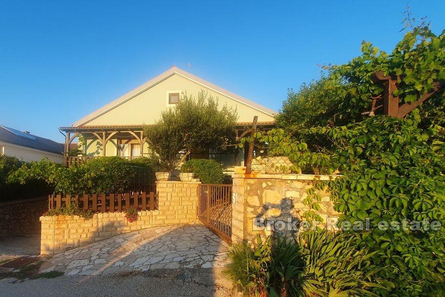 In der Nähe von Zadar - Einfamilienhaus in Meeresnähe