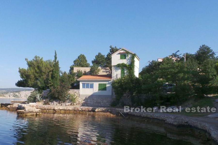 House first row to the sea - Novigrad