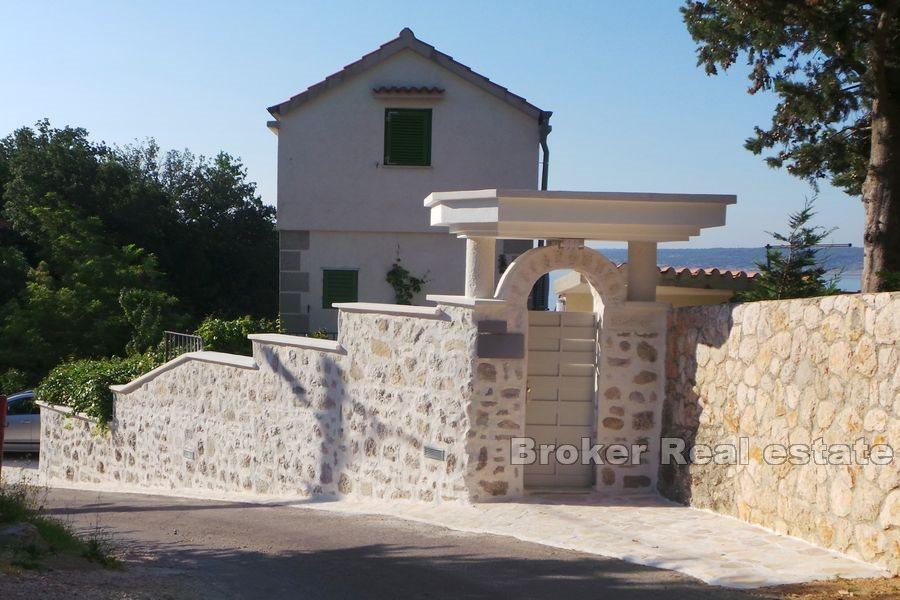 House first row to the sea - Novigrad