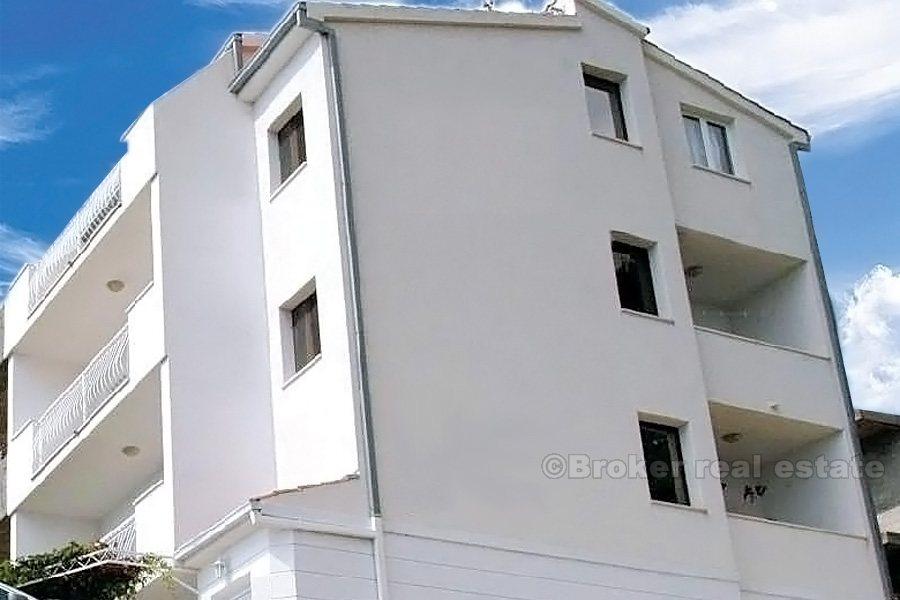 Omis Riviera, apartment house with open sea view