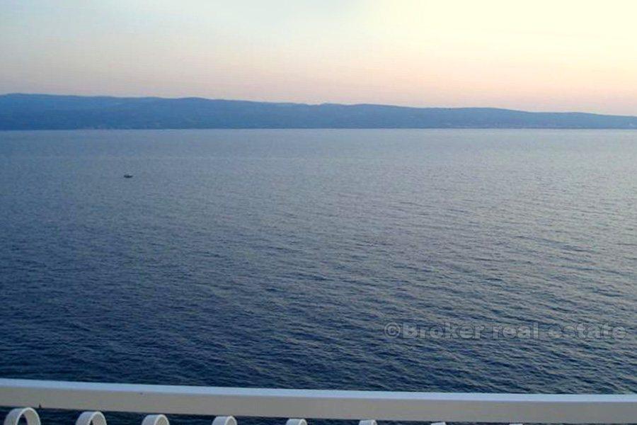 Omis Riviera, apartment house with open sea view