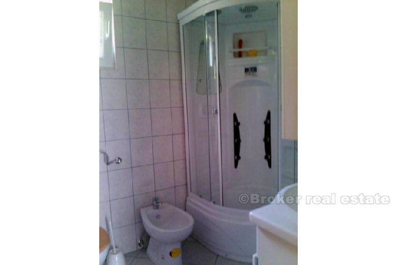 Hus - ö nära Zadar