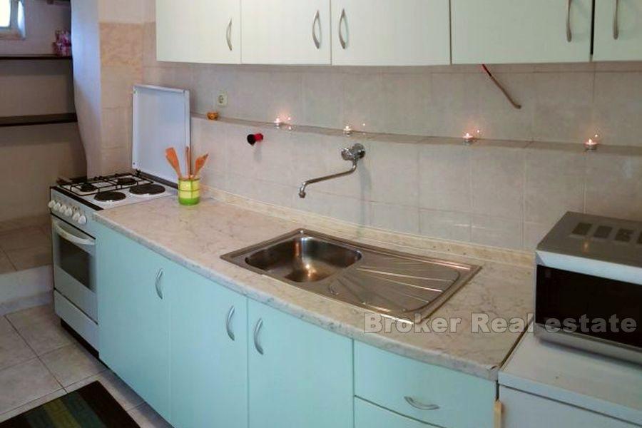 Øya Solta, renovert 2-etasjes hus