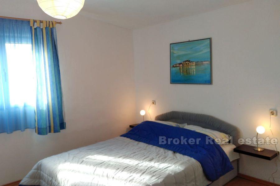 Остров Сольта, отремонтированный 2-этажный дом