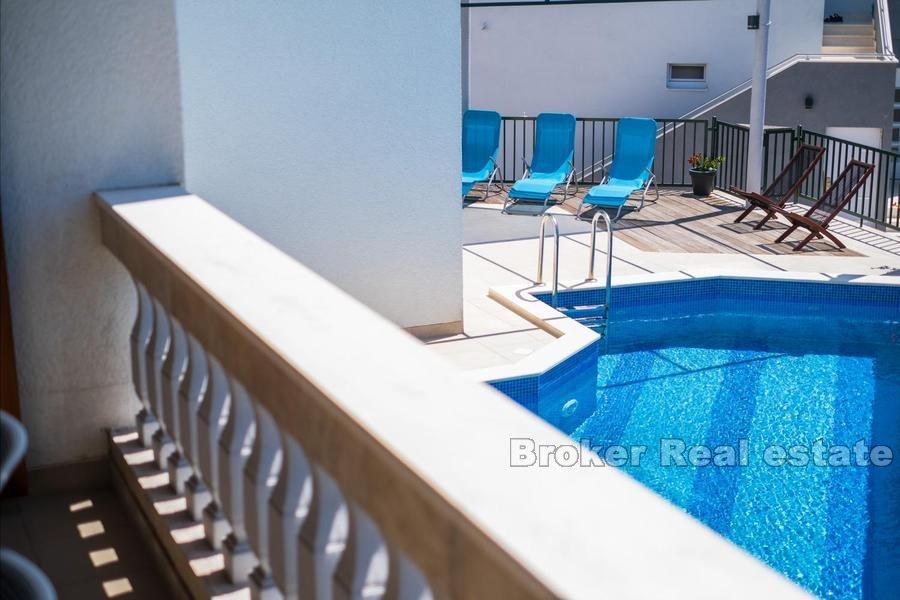 Île de Ciovo, maison avec piscine