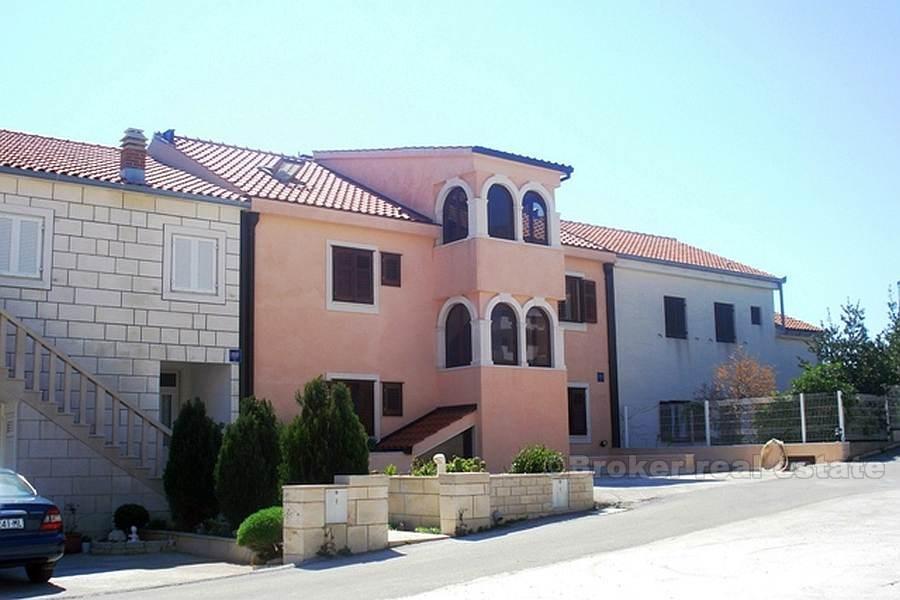 Apartmánový dům - Ostrov Brač