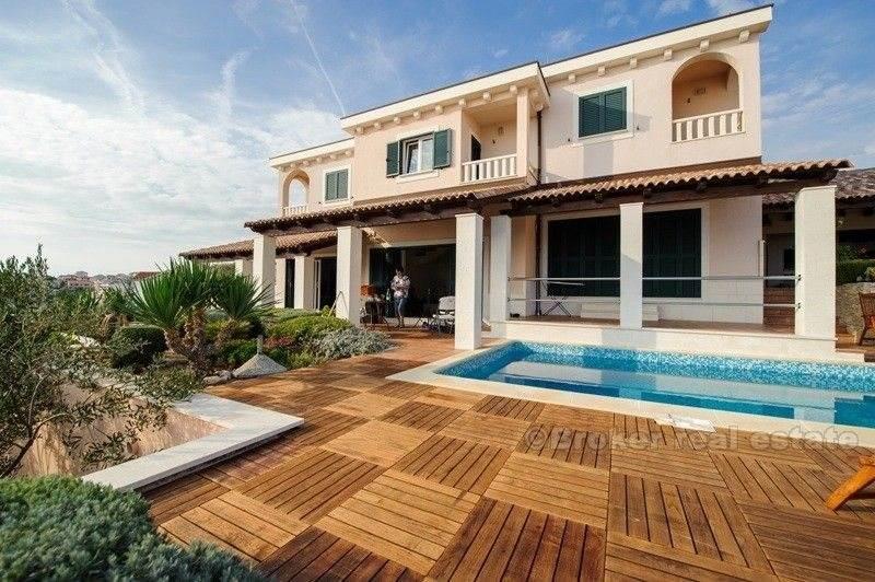 Island Ciovo, beautiful luxury villa with swimming pool