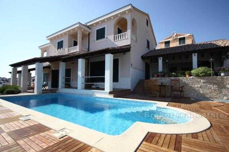 Island Ciovo, beautiful luxury villa with swimming pool