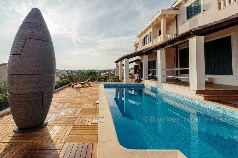 Island Ciovo, beautiful luxury villa with swimming pool