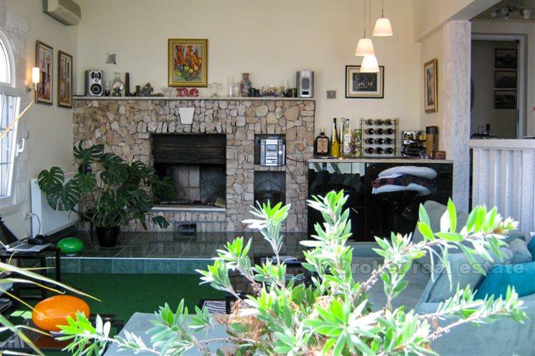 Rodinný dům / Vila první řadě k moři - Rogoznica