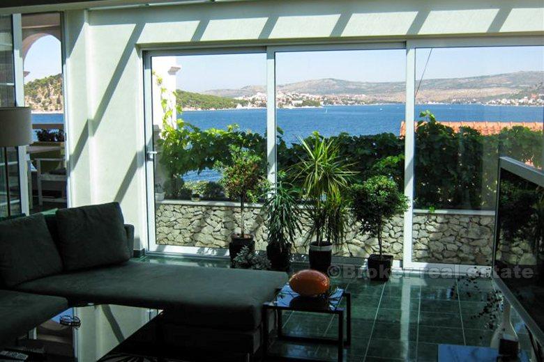 Maison / Villa première rangée de la mer - Rogoznica