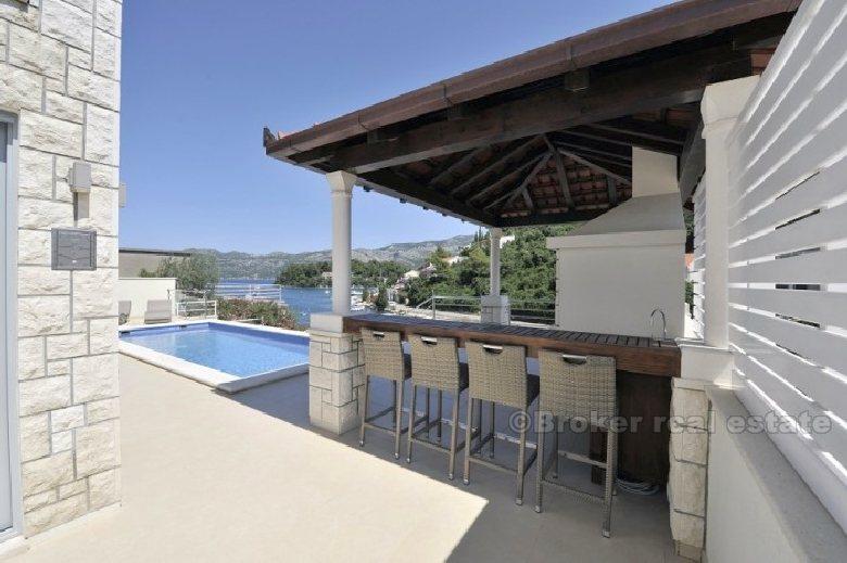 Willa pierwszym rzędzie do morza - Korcula