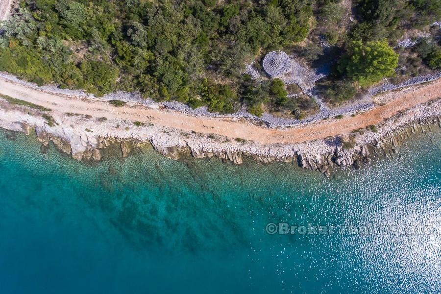 Проект строительства 11 вилл ─ в первом ряду от моря ─ остров Шолта