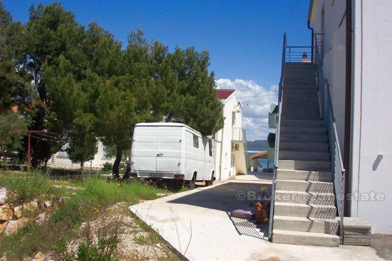 Hotellet første rad mot sjøen - øya Murter