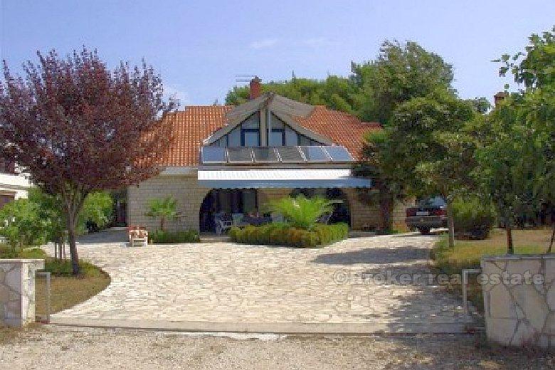 Dom - Wyspa Ugljan - Pierwszy rząd do morza