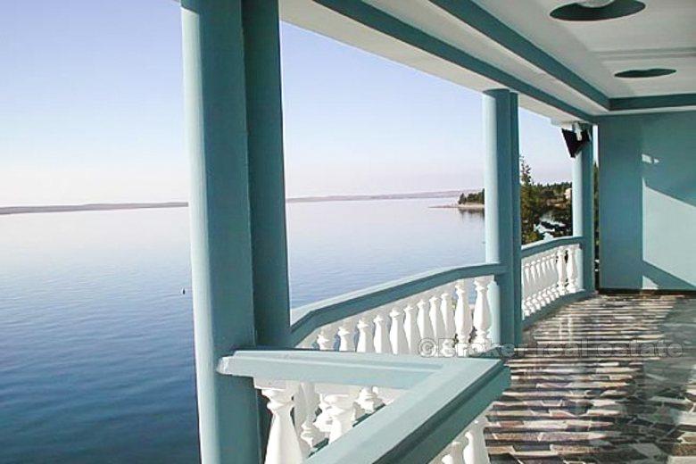 Willa - obszar Zadar - Pierwszy rząd do morza