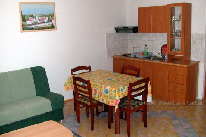 Rogoznica, apartment house with the sea view