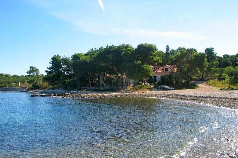 Vila první řada u moře - ostrov Brač