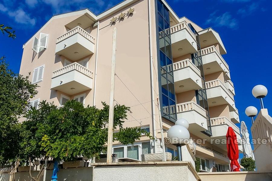 Hotel with sea view - Trogir area