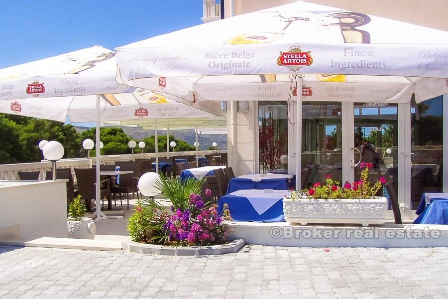 Hotel with sea view - Trogir area