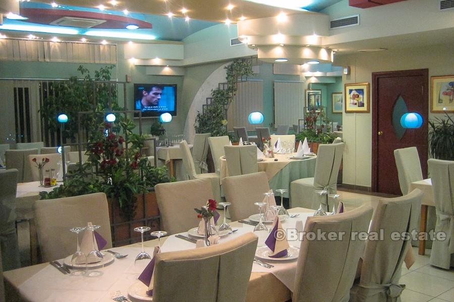 Hotel with sea view - Trogir area