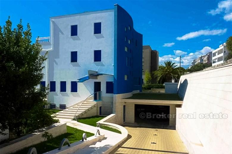 Vila s bazénom - Split