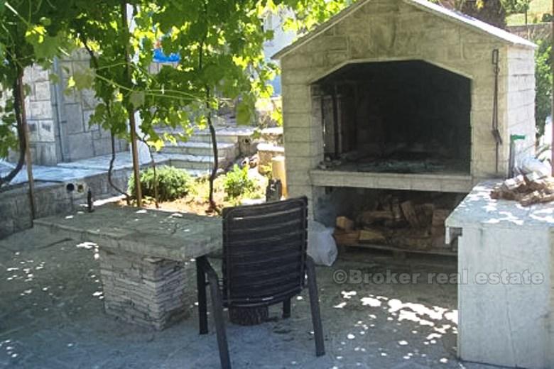 Dom z widokiem na morze - wyspa Brac