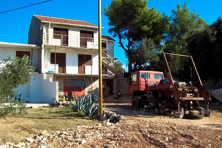 Парный дом - остров Шолта