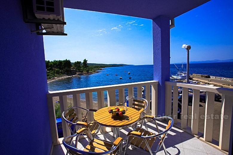 7 appartements nouvellement construits - sur l'île de Brac