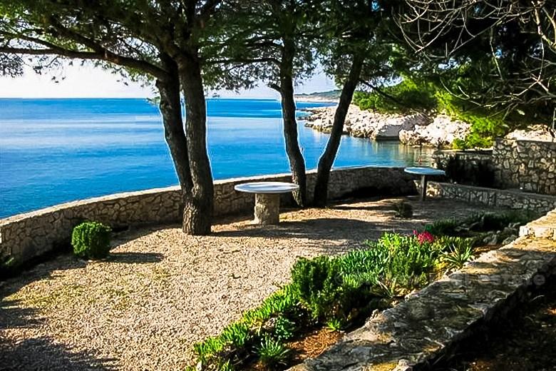 Primosten - villa first row to the sea