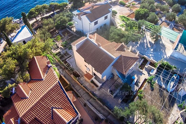 Primosten - villa first row to the sea