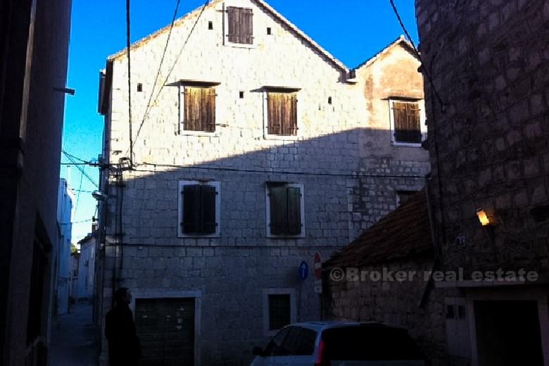 Vieille maison en pierre - Kastela