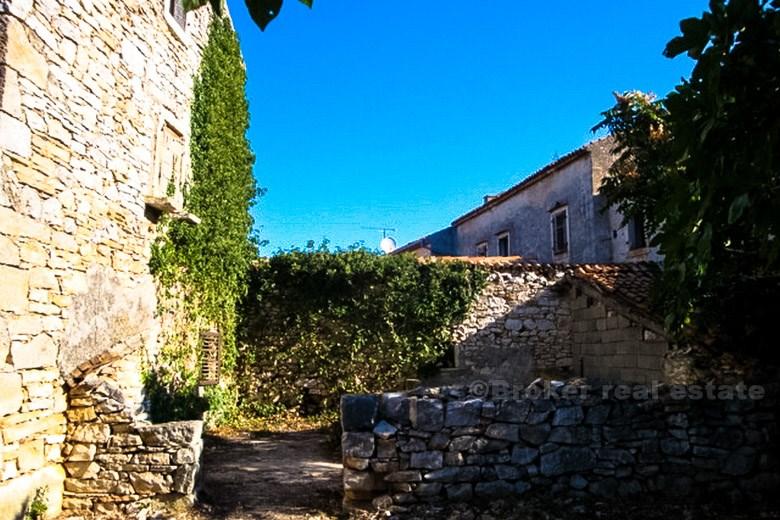 Autentisk hus - Pula