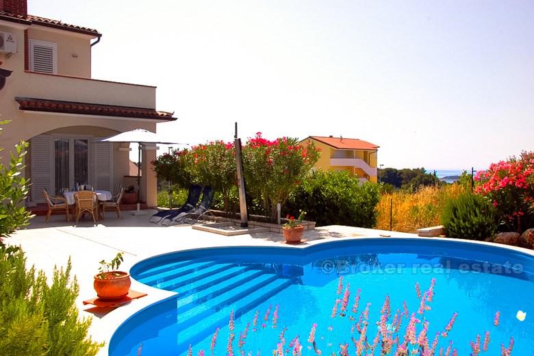 Villa con piscina e vista mare - Pula