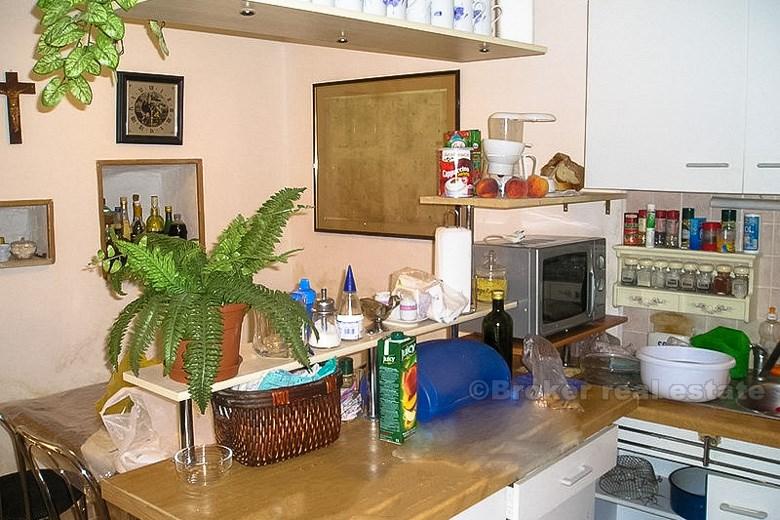 Casa con appartamenti - isola di Hvar