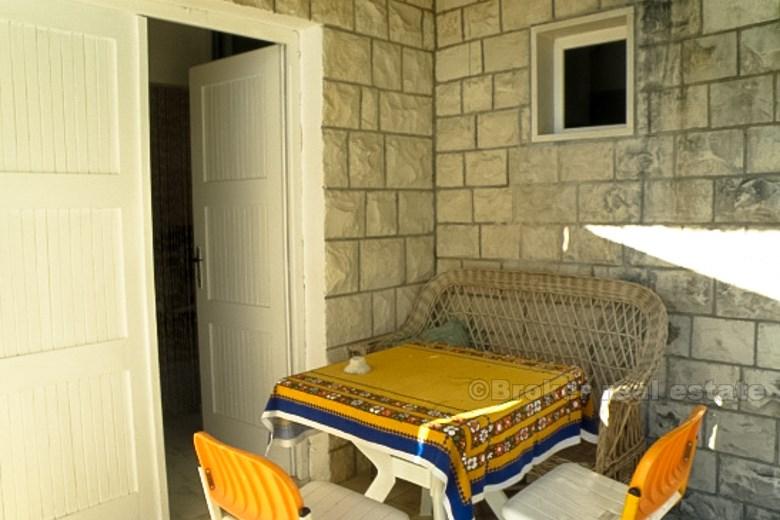 Остров Брач - дом с видом на море