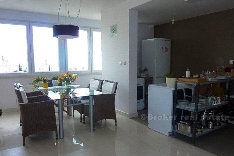 Split - 2 piętrowy apartament