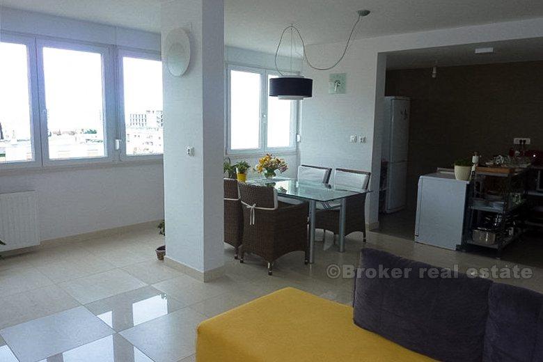 Split - apartman na 2 kata