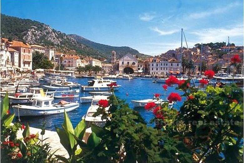 Brač - Apartman s pogledom na more
