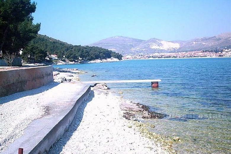 Ciovo - House first row to the sea