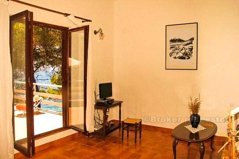 Wyspa Korcula - Dom pierwszym rzędzie do morza