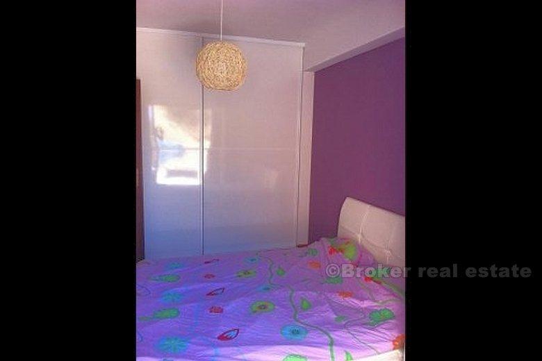 Ostrov Brač - byt s krásnym výhľadom na more