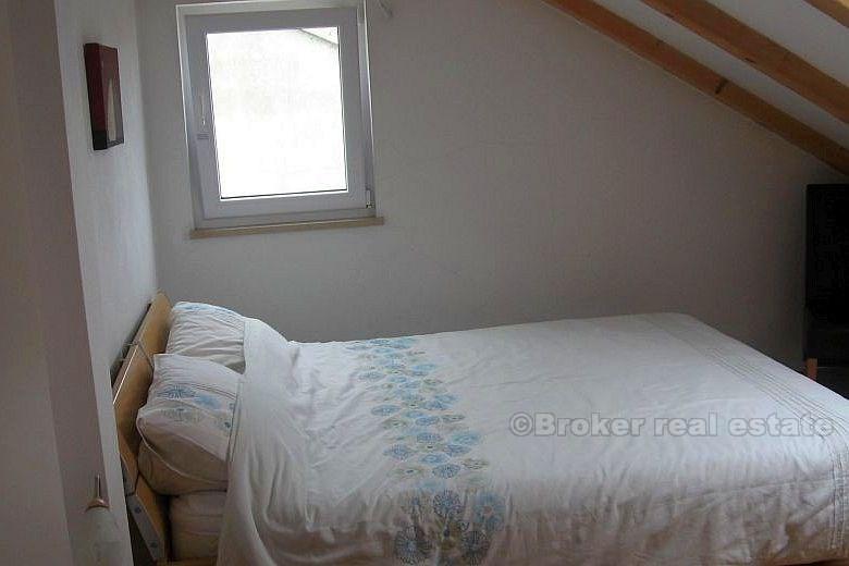 Wyspa Brac - Apartament z widokiem na morze