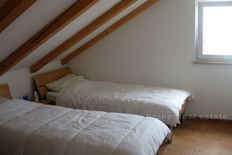 Wyspa Brac - Apartament z widokiem na morze