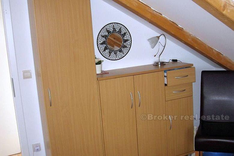 Wyspa Brac - Apartament z widokiem na morze