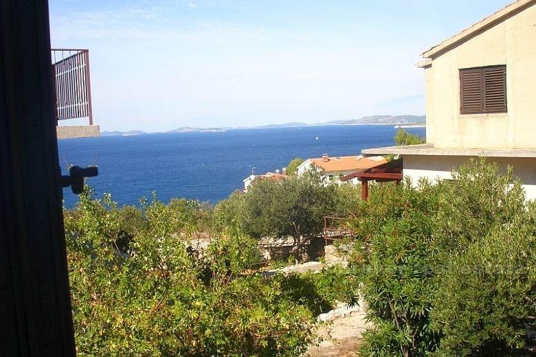 Primošten - dva apartmány s výhledem na moře