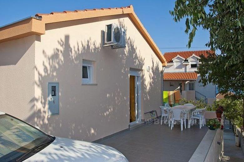 Insel Brac - Neubau Einfamilienhaus, 2. Reihe zum Meer