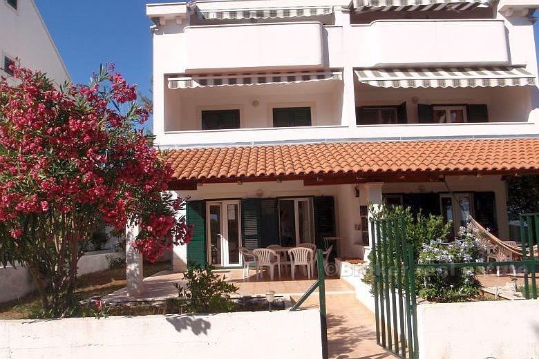 Ostrov Brač - Apartmán 40 metrov od mora