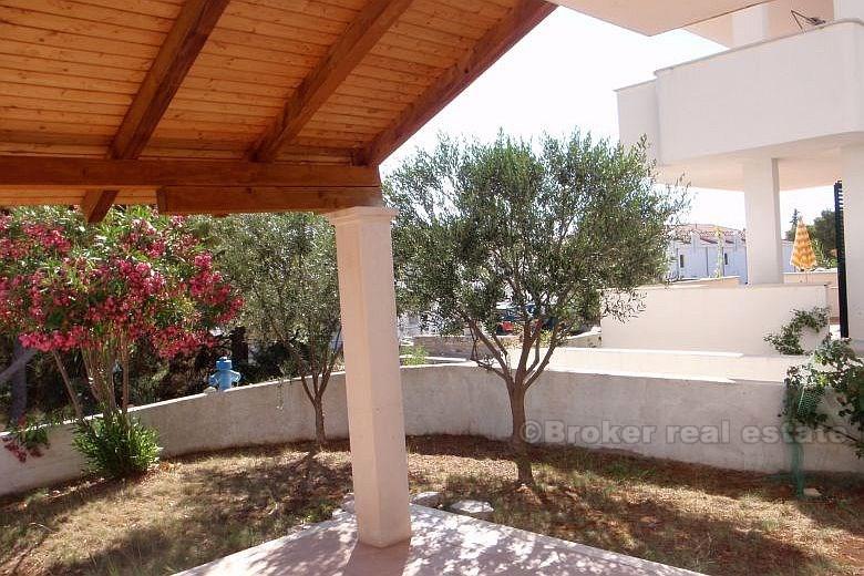 Ostrov Brač - Apartmán 40 metrov od mora